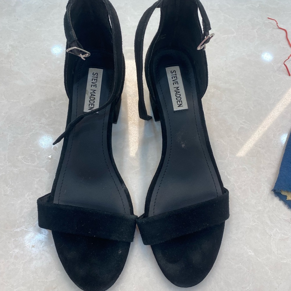 WORN ONCE Steve Madden Women's Irenee Two-Piece Block-Heel Sandals